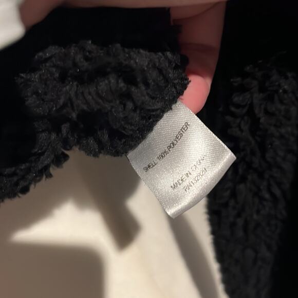Lovers and friends fuzzy black quarter zip sweater - Picture 4 of 4